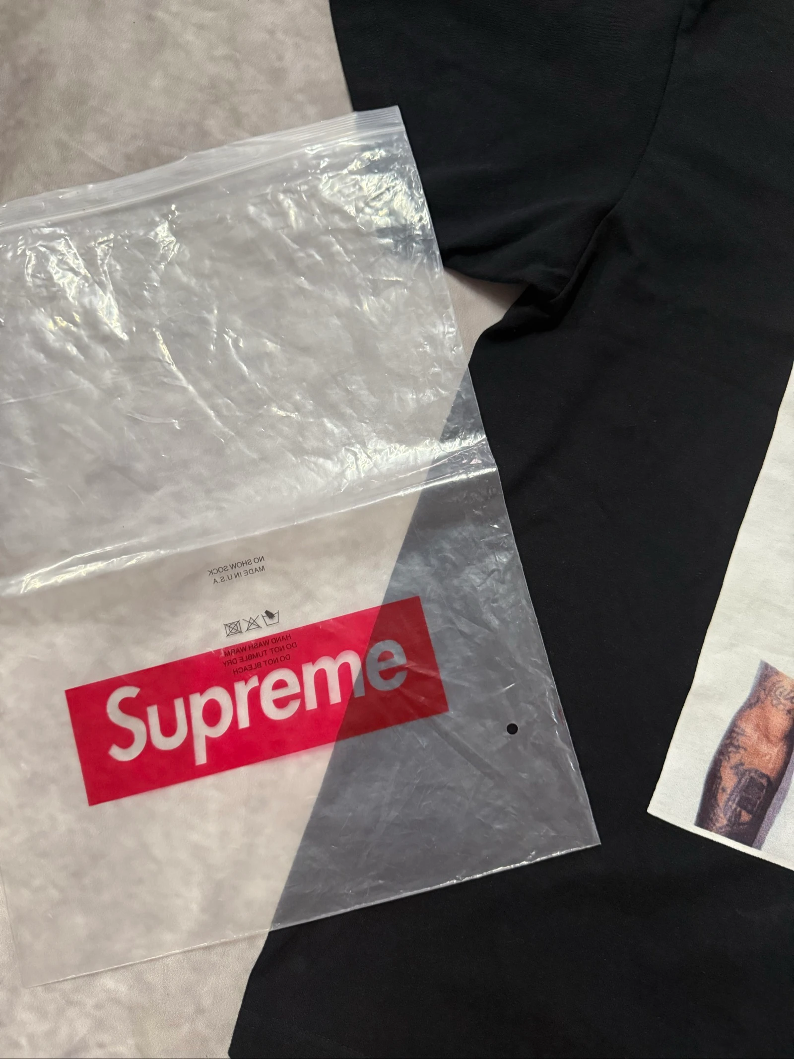 Tshirt Supreme – photo 3